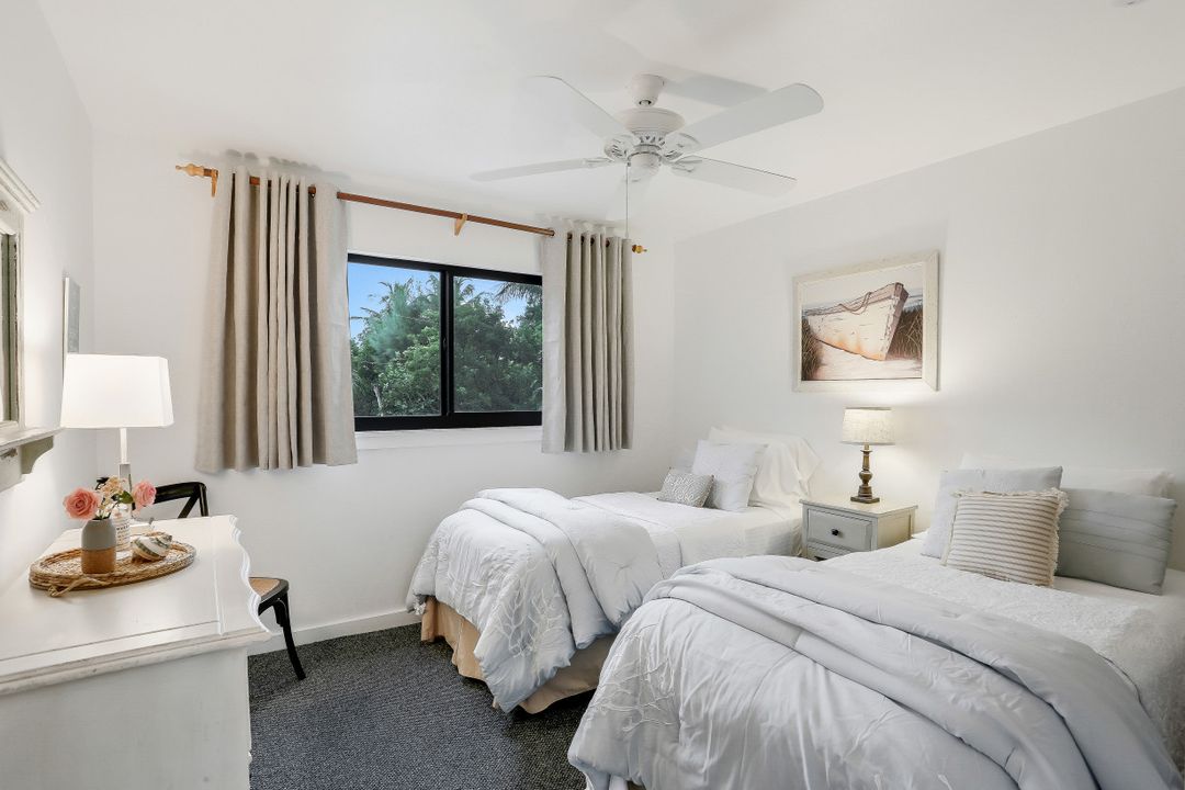 15300 Captiva Dr, Captiva, FL 33924