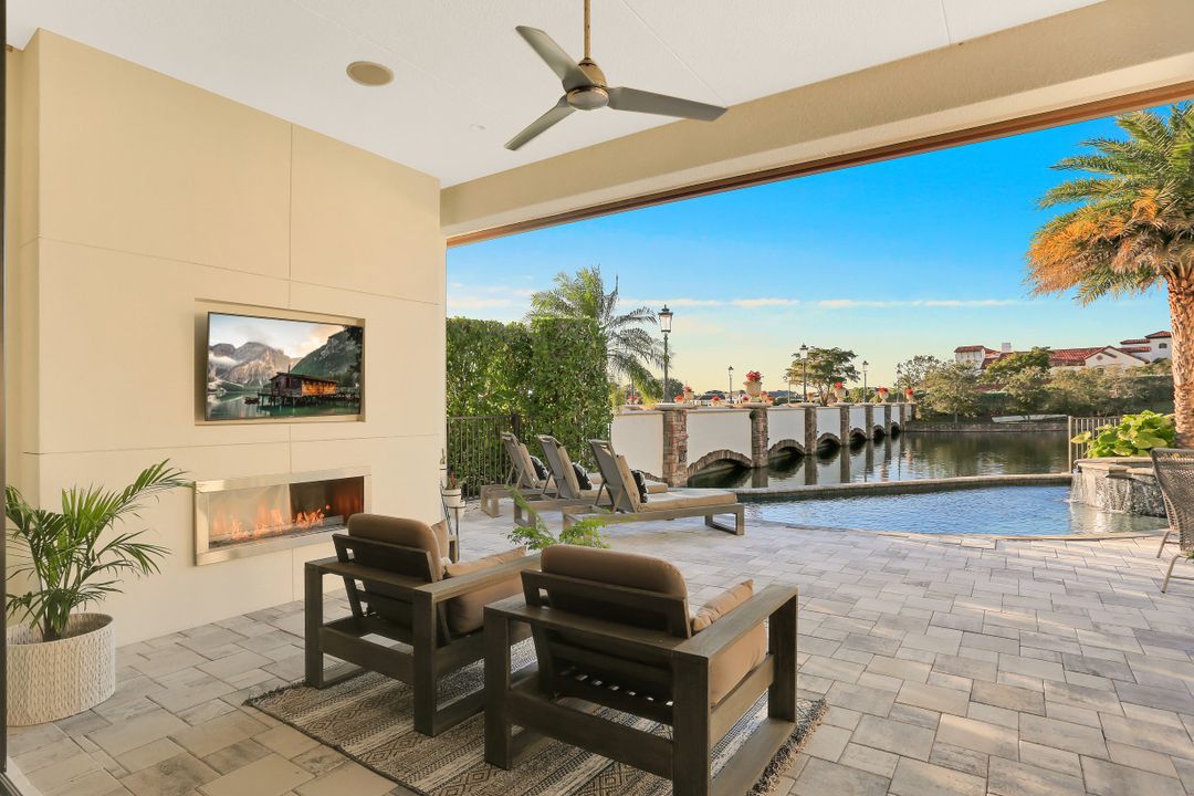 16428 Talis Park Dr, Naples, FL 34110