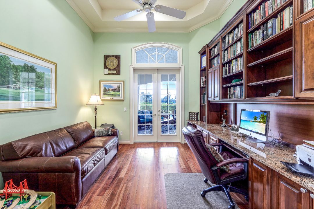 203 Audubon Blvd, Naples, FL 34110