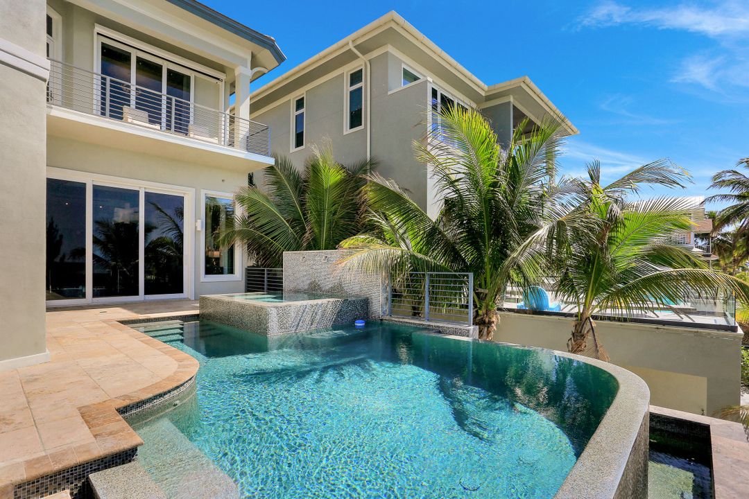 27380 Hickory Blvd, Bonita Springs, FL 34134