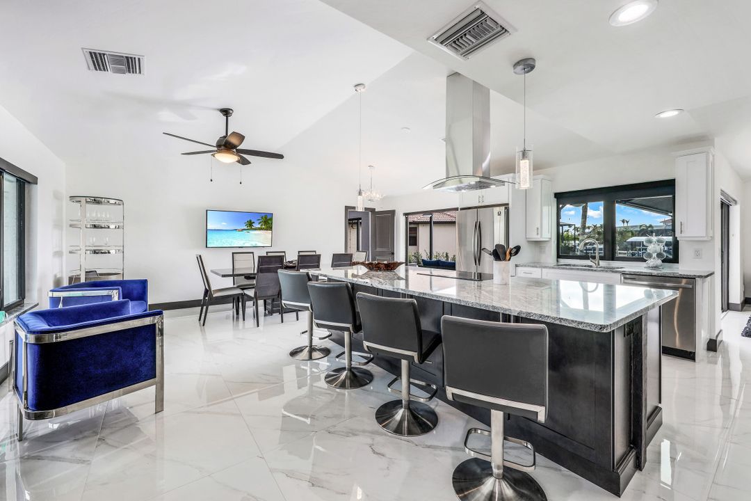 5501 Chiquita Blvd S, Cape Coral, FL 33914