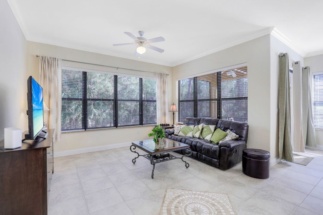 1256 Carpazi Ct #3, Naples, FL 34105