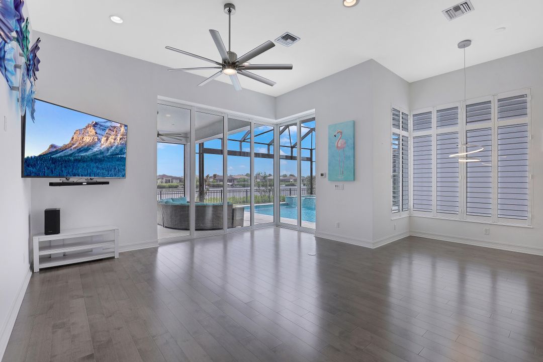 17214 Hidden Estates Cir, Fort Myers, FL 33908