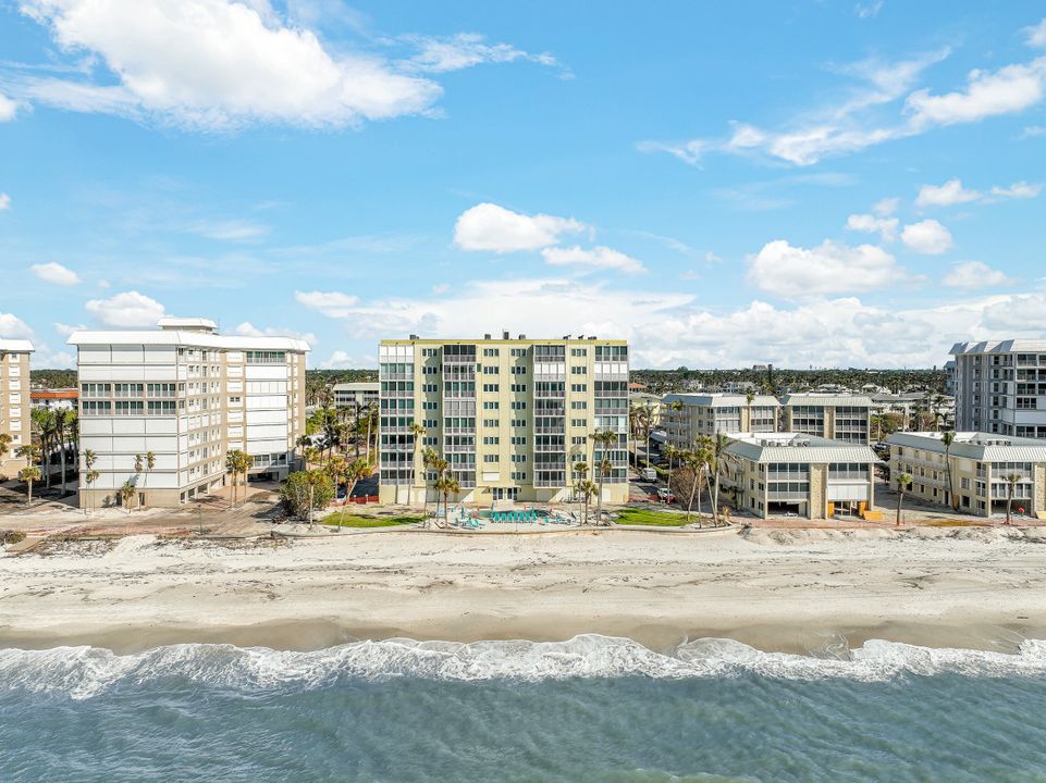 2885 Gulf Shore Blvd N  #803, Naples, FL 34103