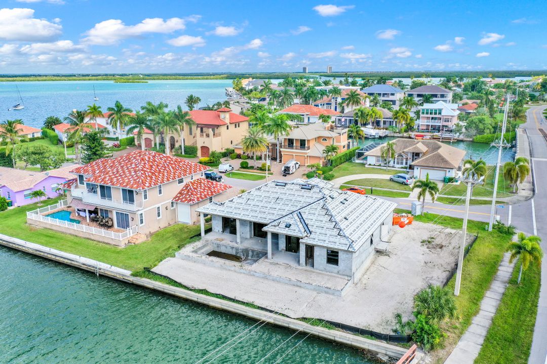 1200 Redwood Ct, Marco Island, FL 34145