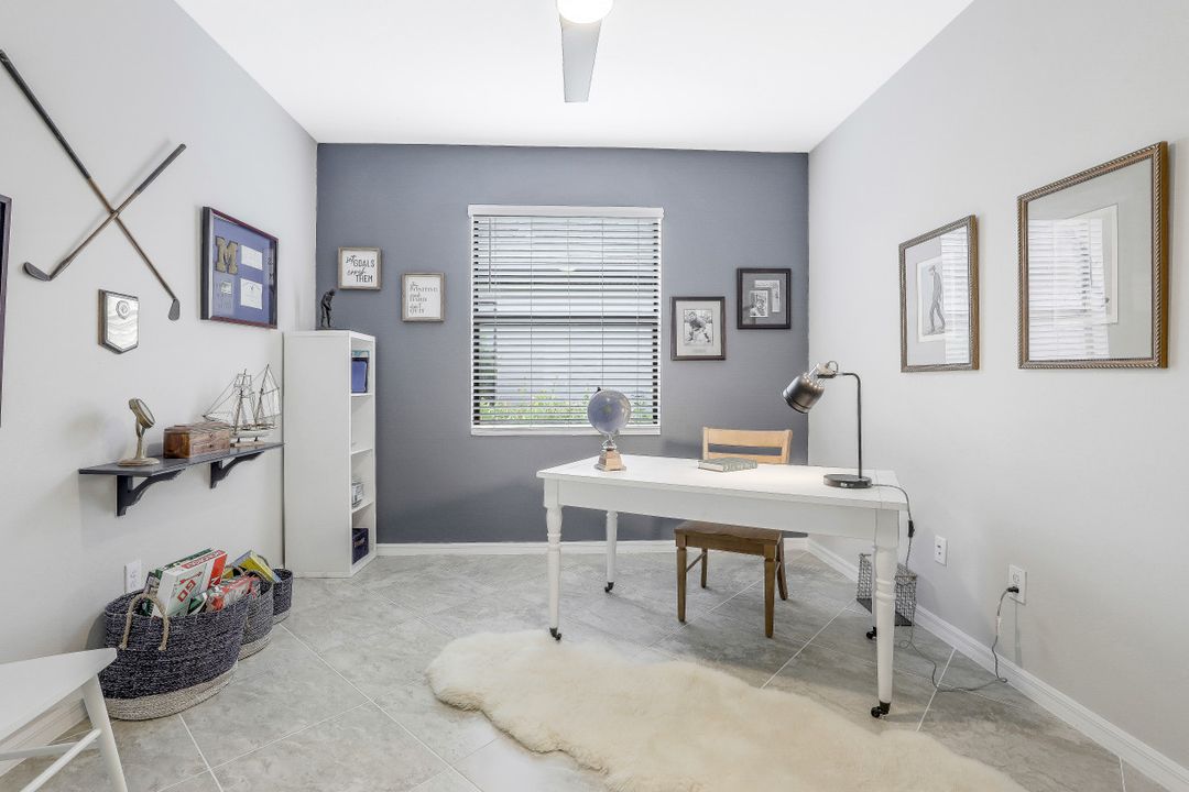 19877 Beechcrest Pl, Estero, FL 33928