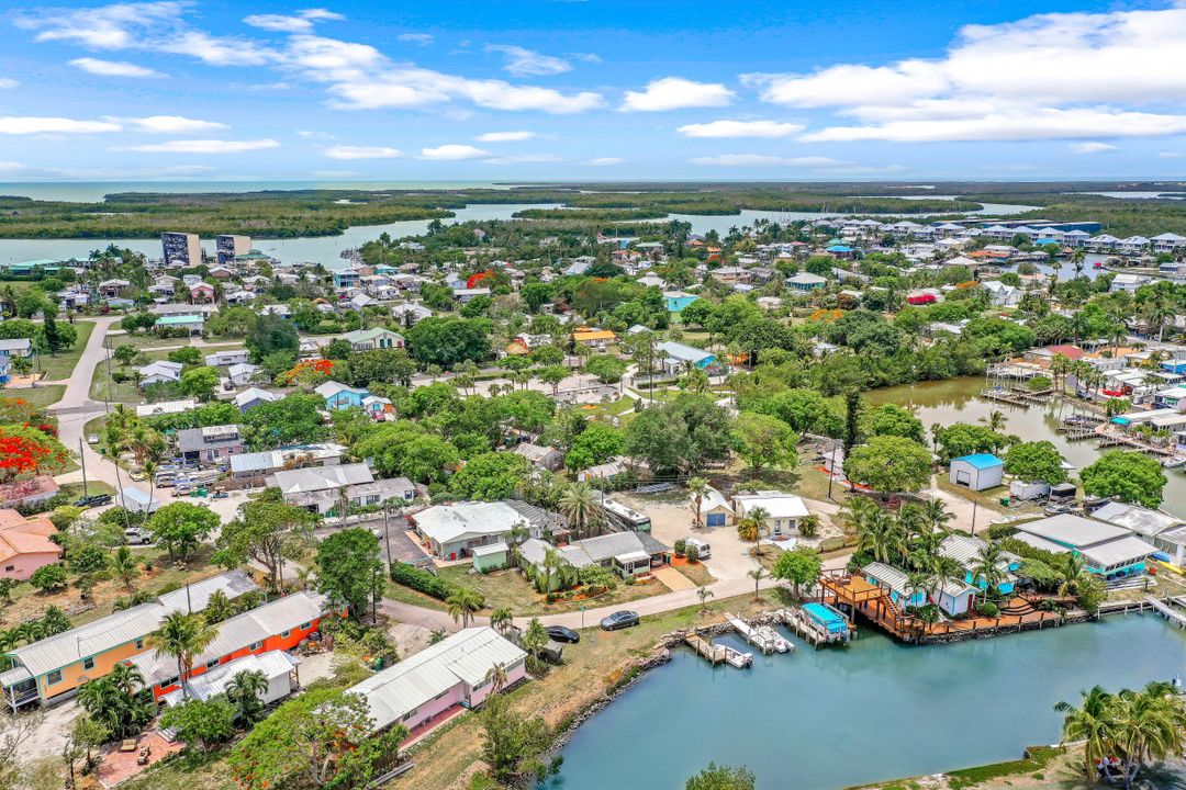 203 Goodland Dr E, Goodland, FL 34140