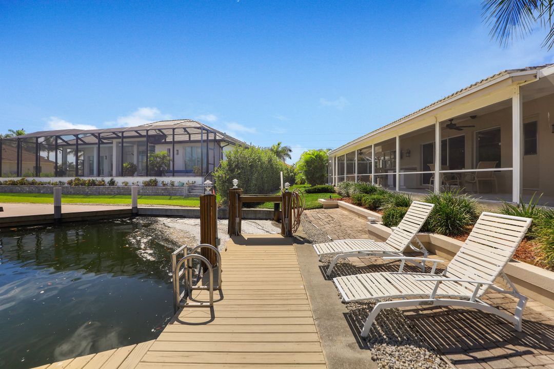 1201 Laurel Ct, Marco Island, FL 34145