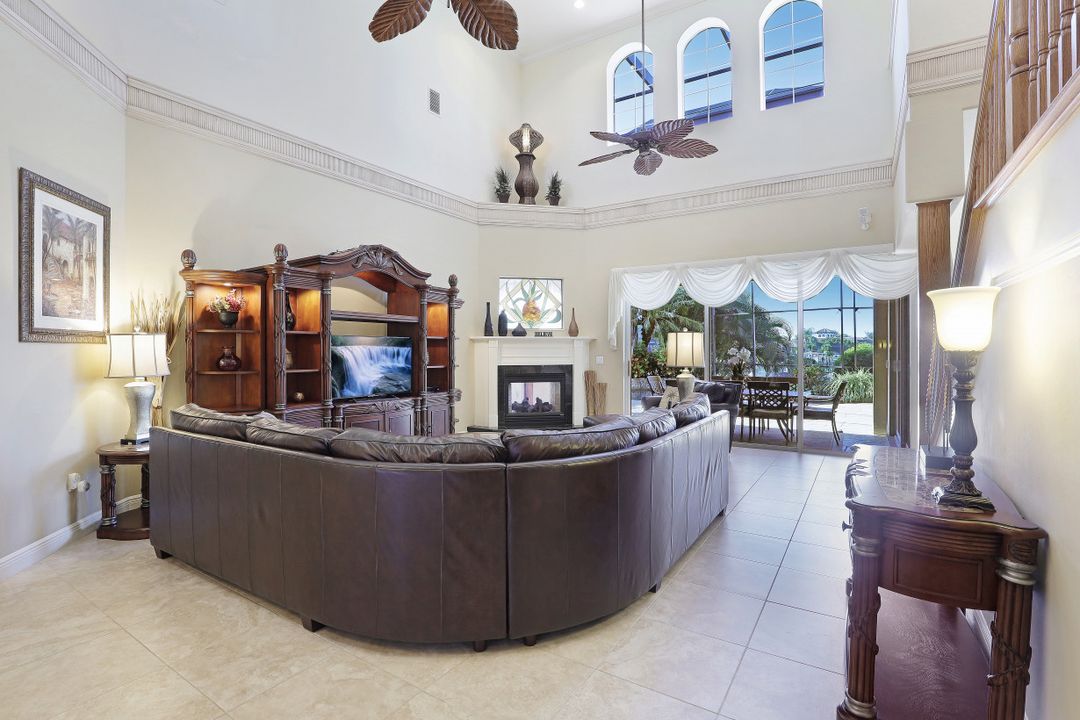 2604 Cape Coral Pkwy W, Cape Coral, FL 33914