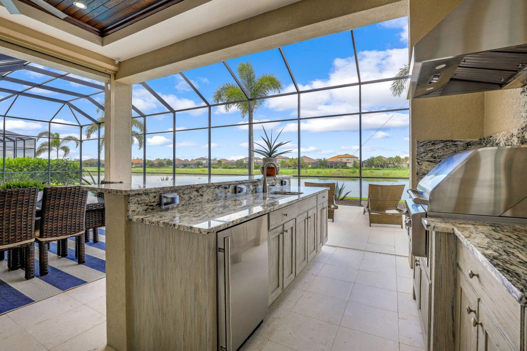 9249 Esplanade Blvd, Naples, FL 34119