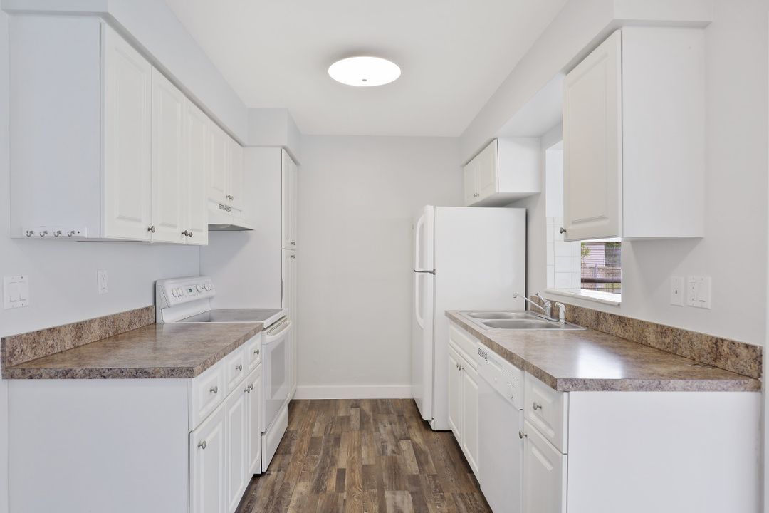 408 El Dorado Pkwy E, Cape Coral, FL 33904