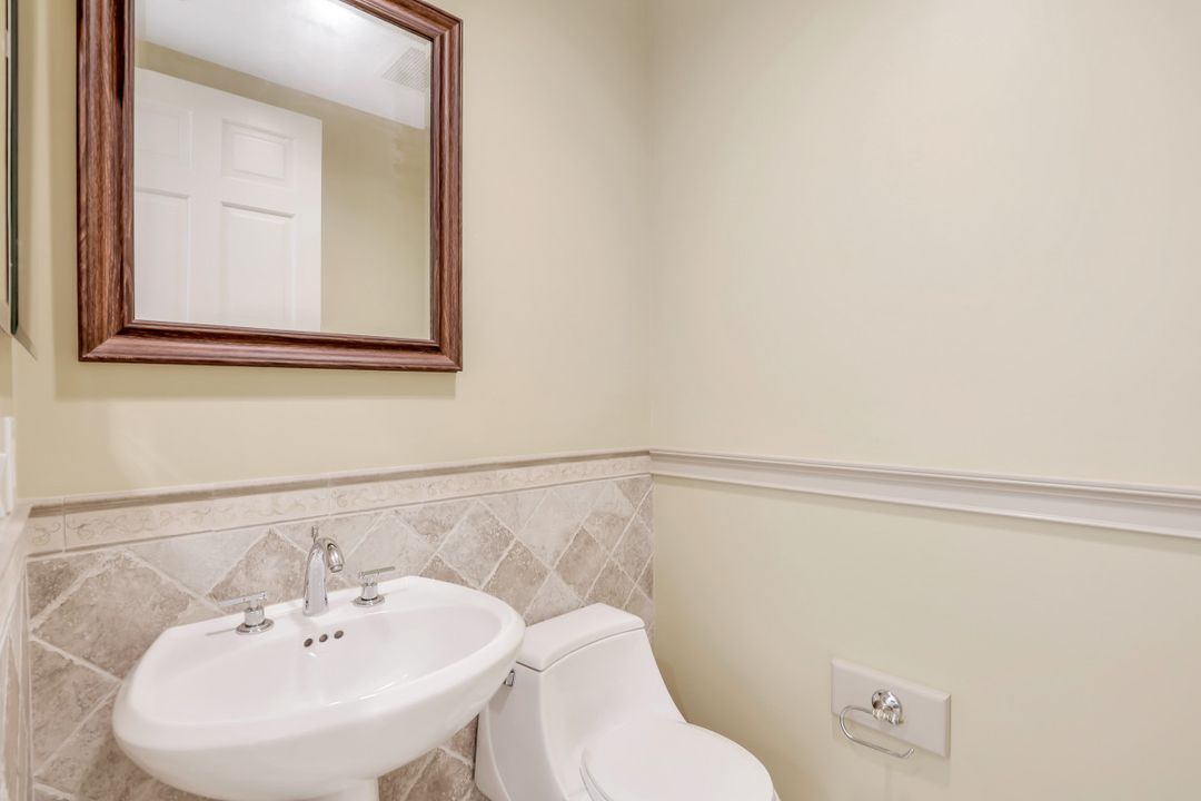 1079 Bald Eagle Dr #N-604, Marco Island, FL 34145