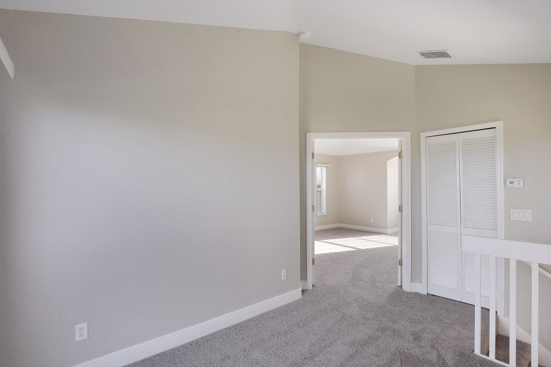 138 SE 4th Pl, Cape Coral, FL 33990