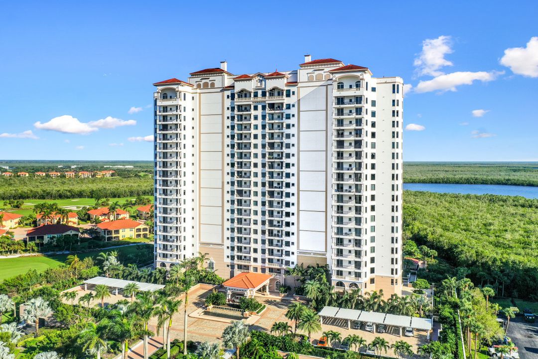 1060 Borghese Ln  #906, Naples, FL 34114