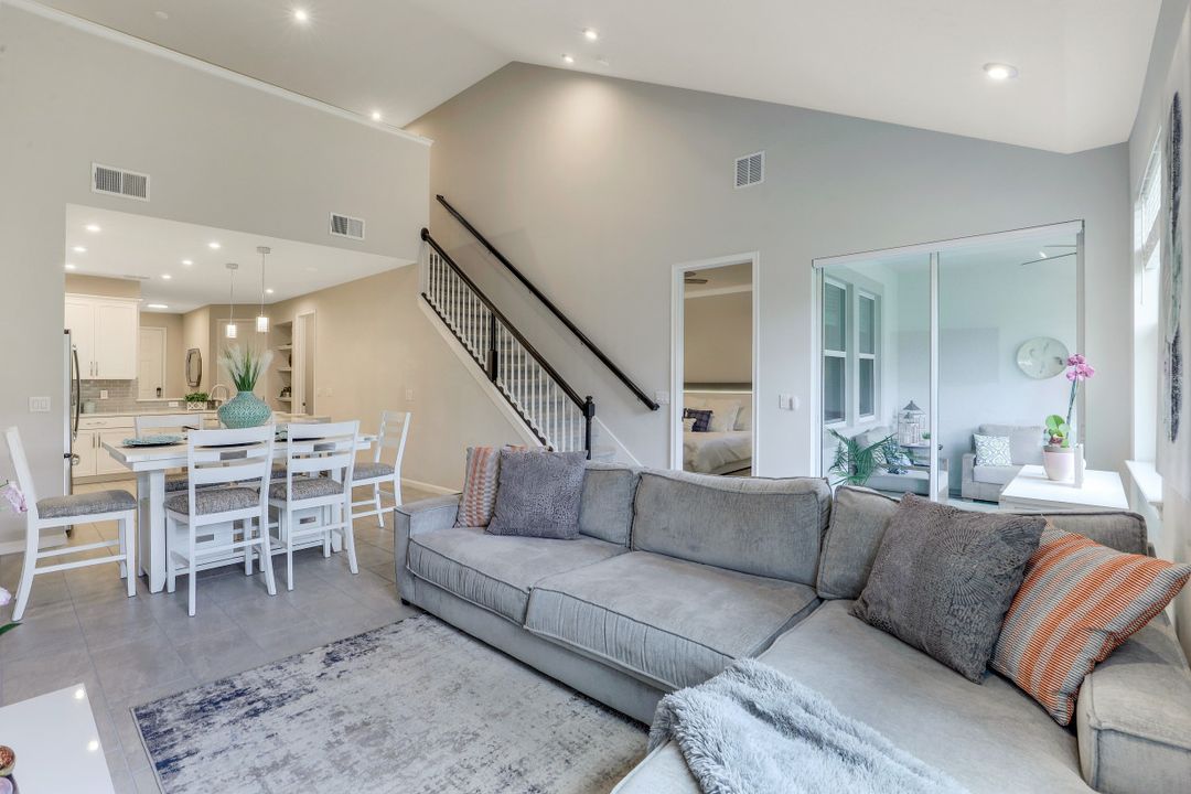 4659 Arboretum Cir #103, Naples, FL 34112