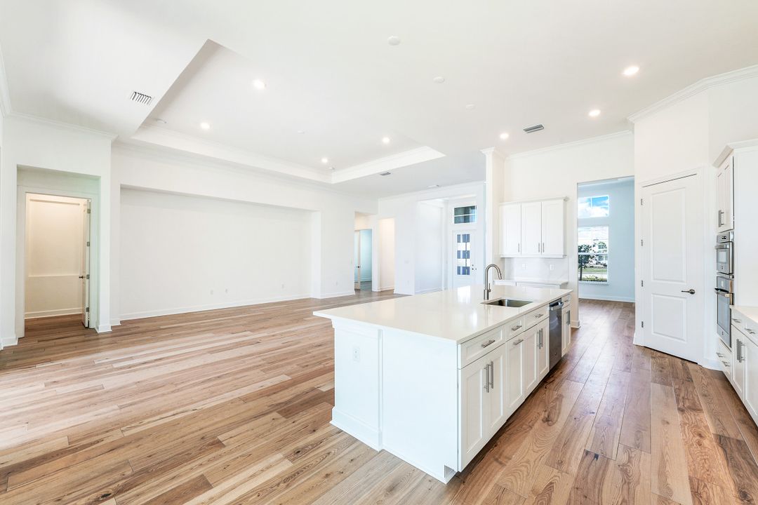 18837 WildBlue Blvd, Fort Myers, FL 33913