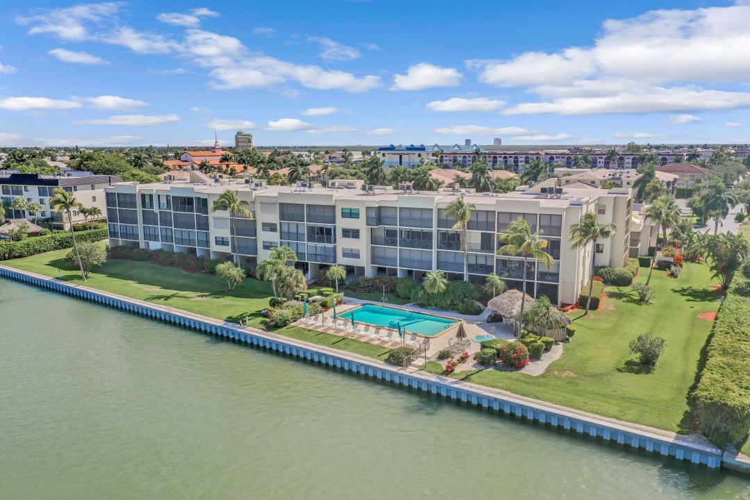 838 W Elkcam Cir #308, Marco Island, FL 34145