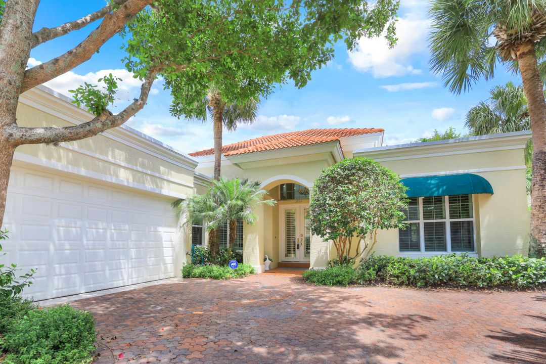 3726 Rachel Ln, Naples, FL 34103