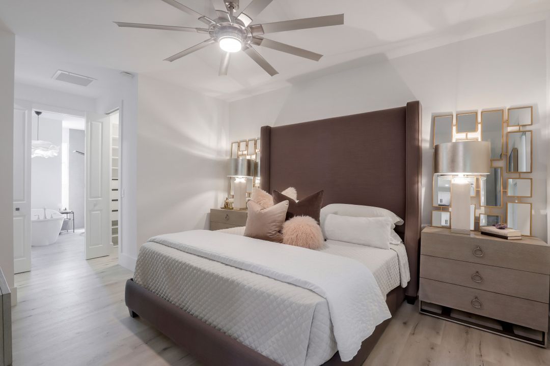 5995 Lancewood Way, Naples, FL 34116