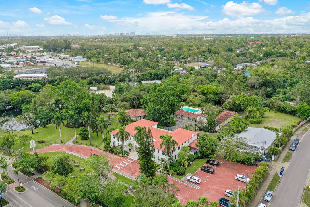 27556 Nevada St, Bonita Springs, FL 34135