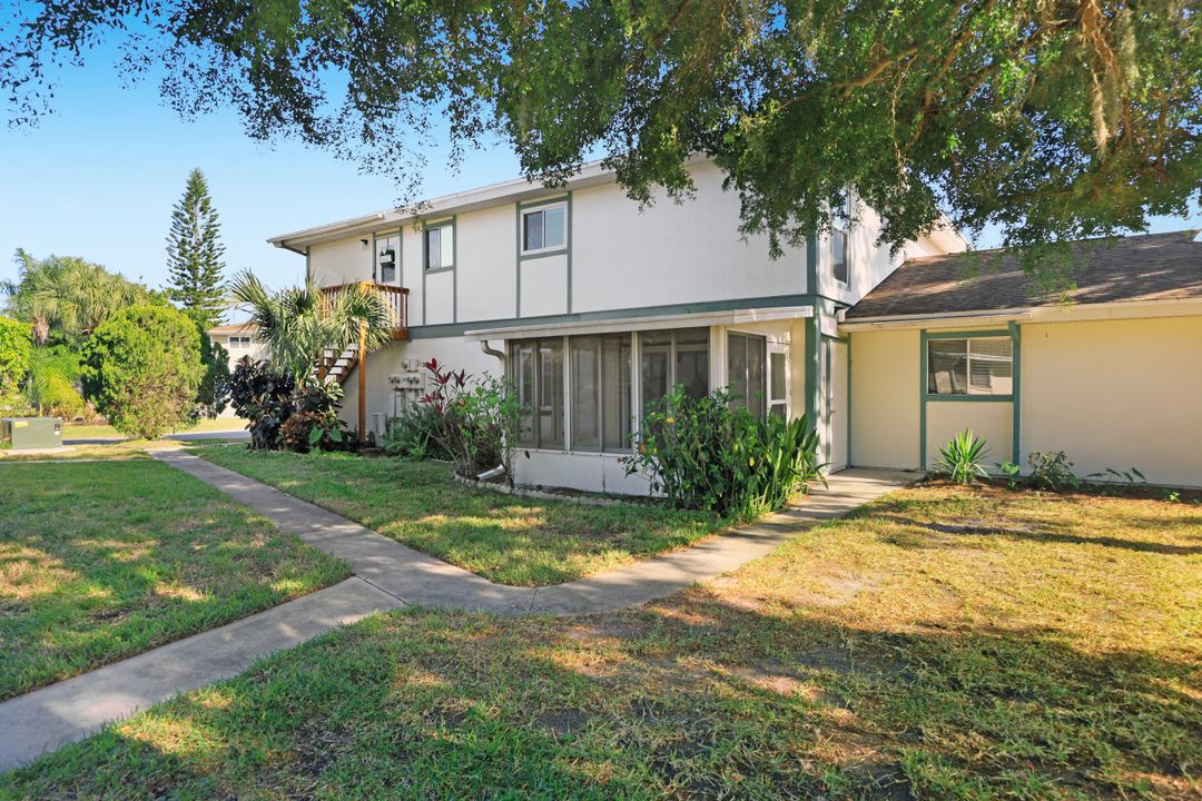 5831 Vancouver Cir #2, Fort Myers, FL 33907