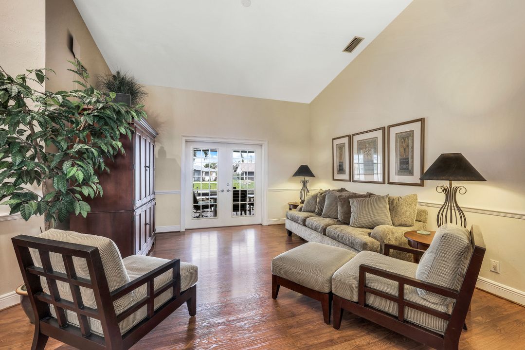 5023 SW 8th Pl, Cape Coral, FL 33914