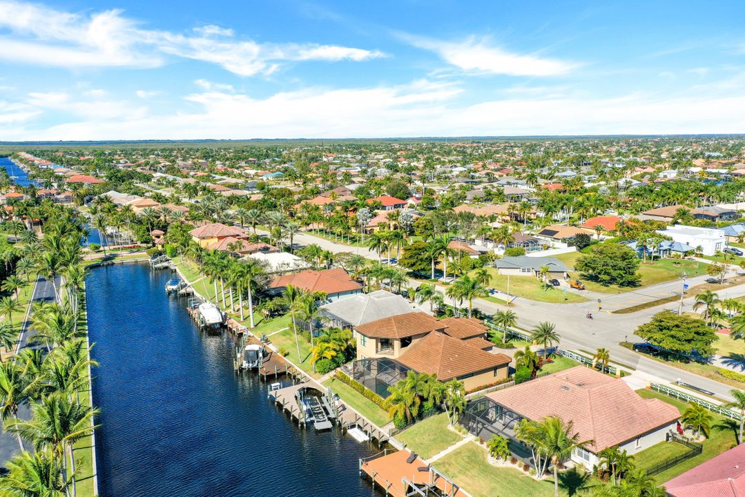 2030 El Dorado Pkwy W, Cape Coral, FL 33914