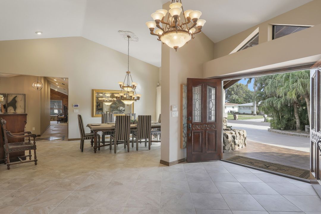 513 SW 51st Terrace, Cape Coral, FL 33914