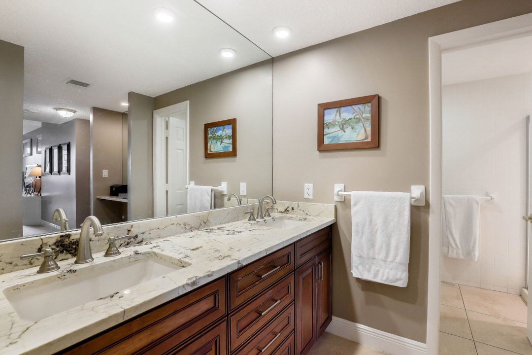 4031 Gulf Shore Blvd  #4F, Naples, FL 34103