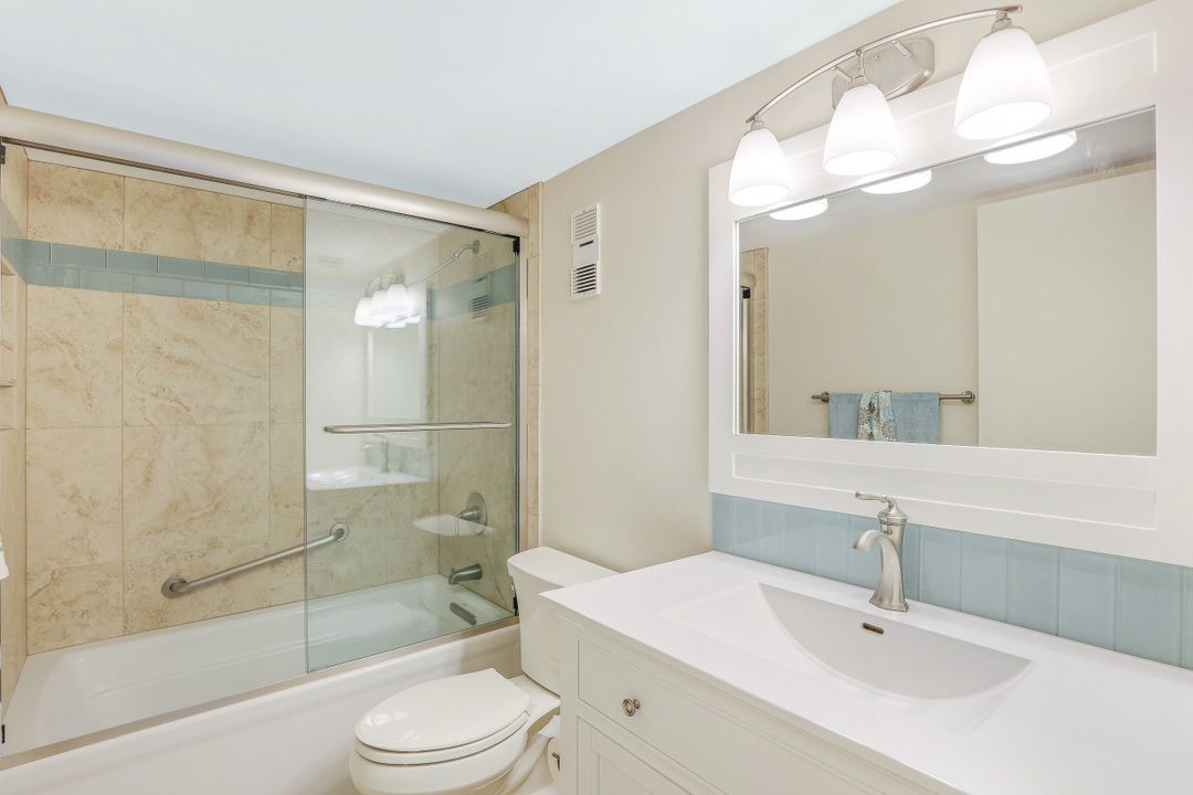 260 Seaview Ct #902, Marco Island, FL 34145