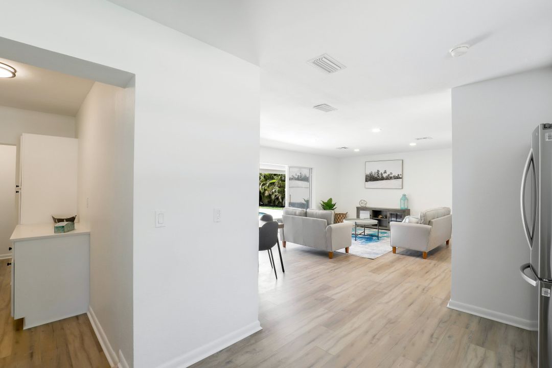 5118 York Ct, Cape Coral, FL 33904