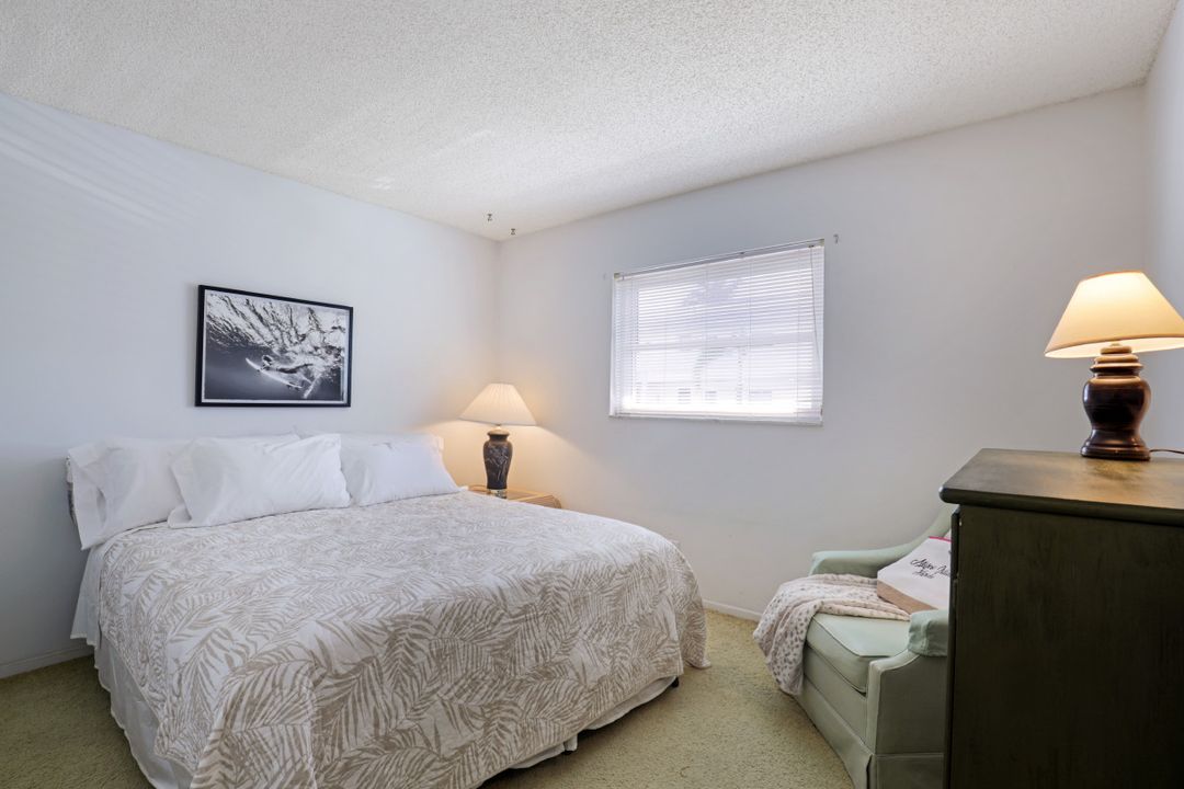 3150 Binnacle Dr #217, Naples, FL 34103