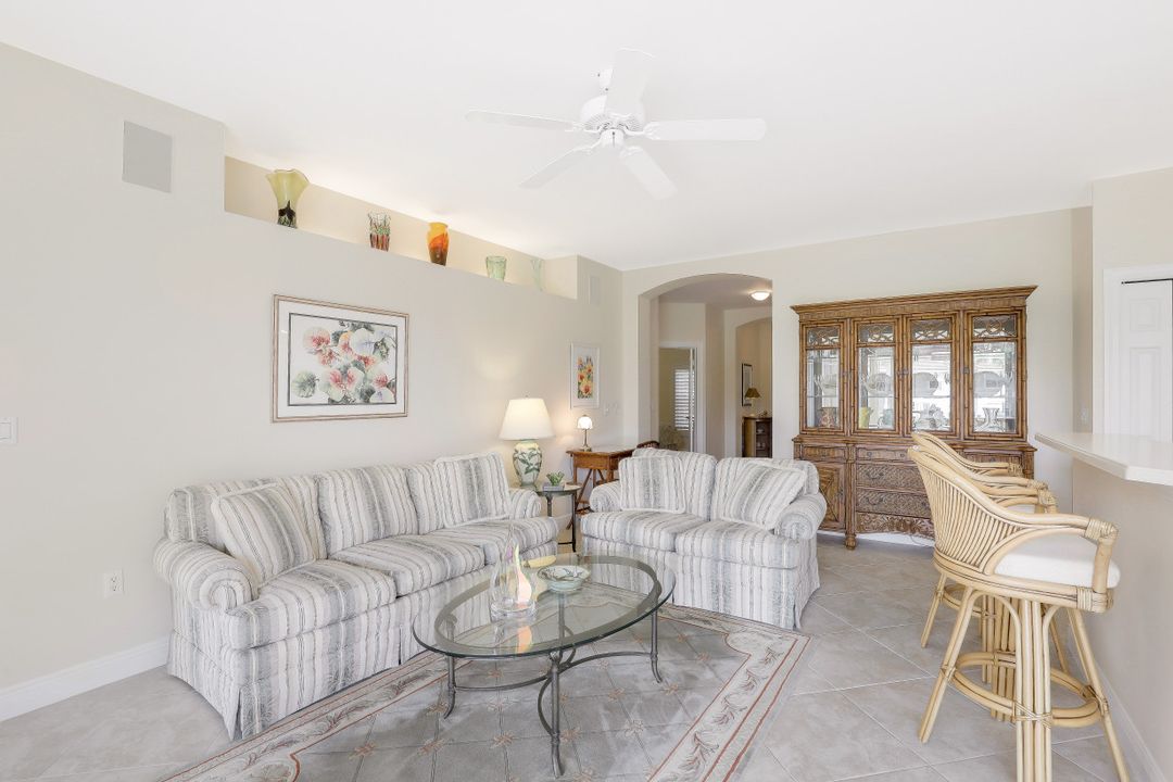 5230 Birmingham Dr #101, Naples, FL 34110