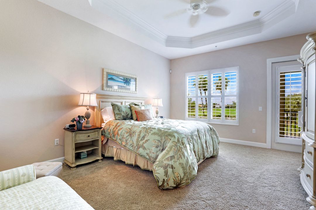 9208 Quartz Ln #4-202, Naples, FL 34120