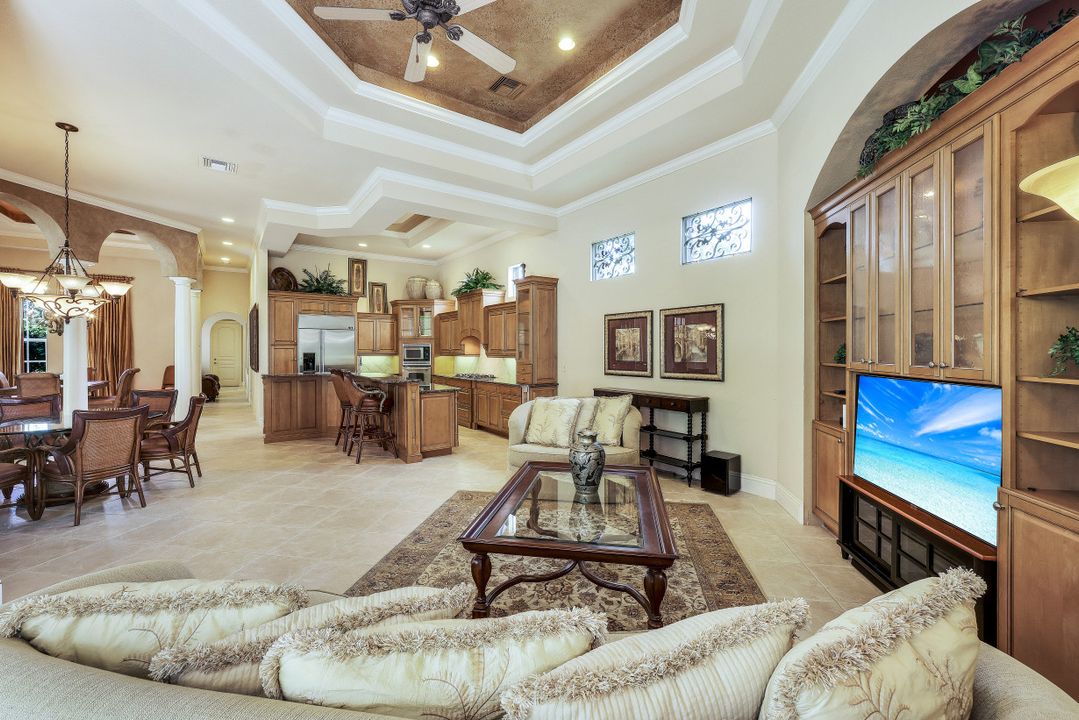 18600 Verona Lago Dr, Miromar Lakes, FL 33913