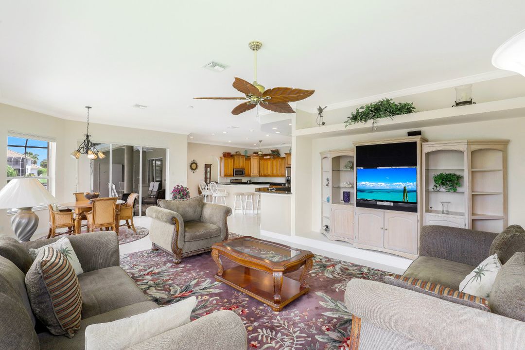 3026 SW 26th Ave, Cape Coral, FL 33914