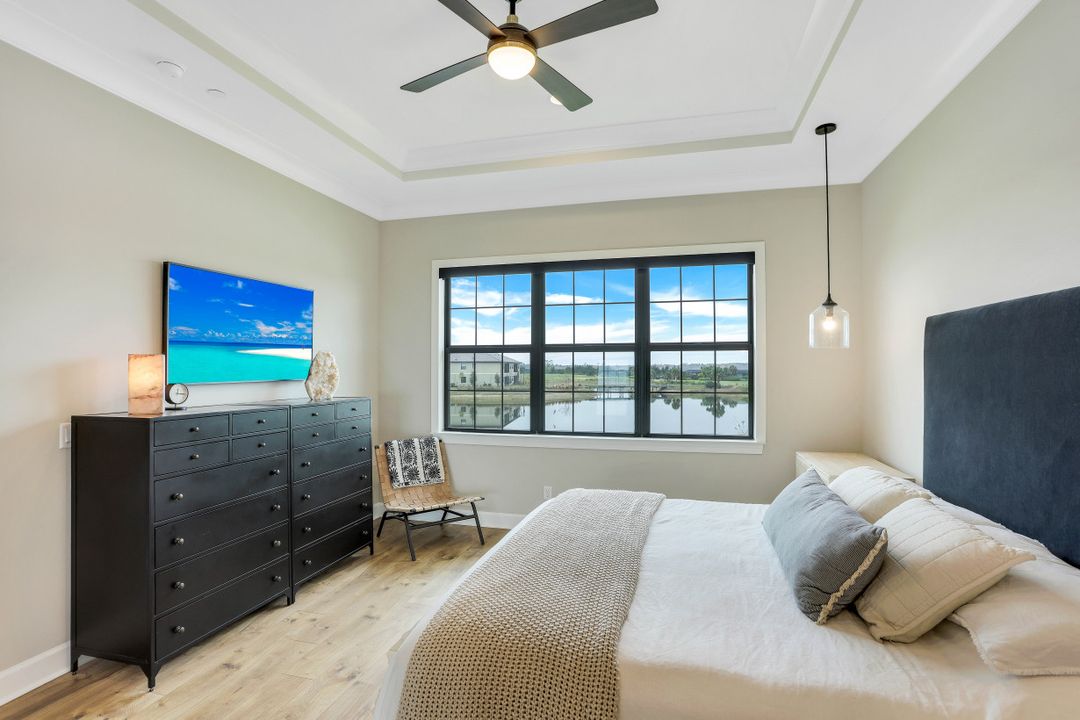 9636 Montelanico Loop #201, Naples, FL 34119