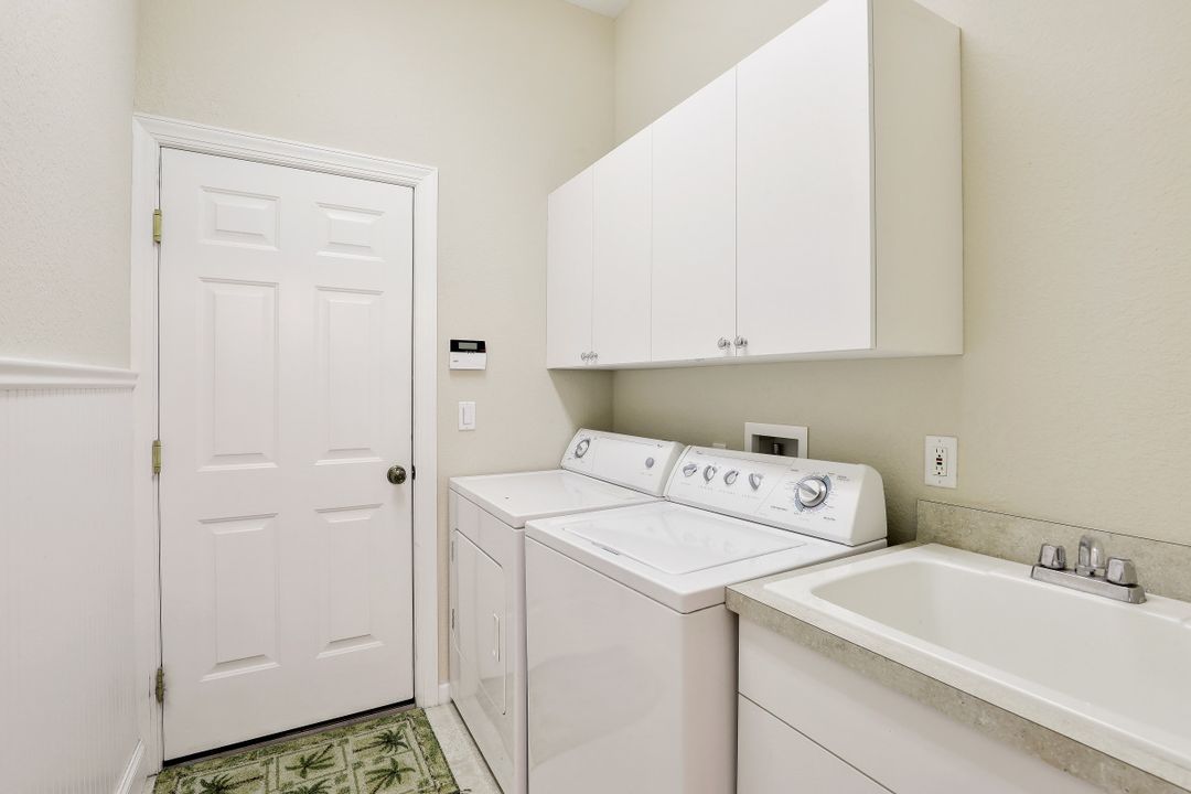 16150 Coco Hammock Way, Fort Myers, FL 33908