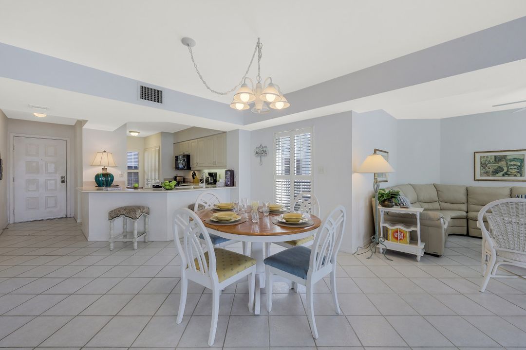 991 N Barfield Dr #115, Marco Island, FL 34145