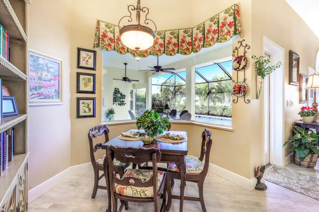 28381 Sombrero Dr, Bonita Springs, FL 34135