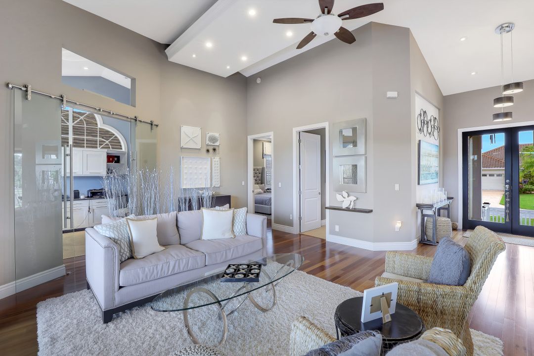 206 Flamingo Ave, Naples, FL 34108