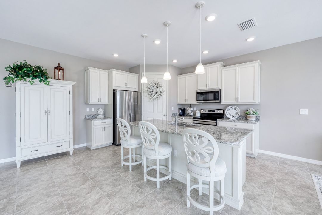 3310 NW 1st Terrace, Cape Coral, FL 33993