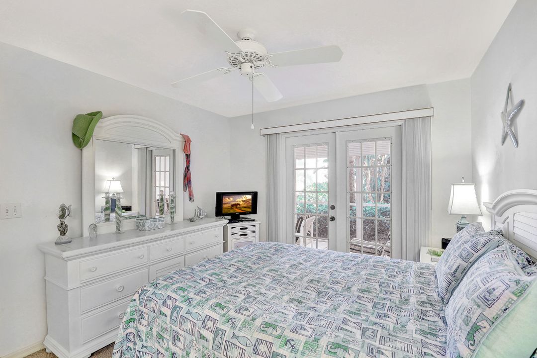 651 W Elkcam Cir #813, Marco Island, FL 34145