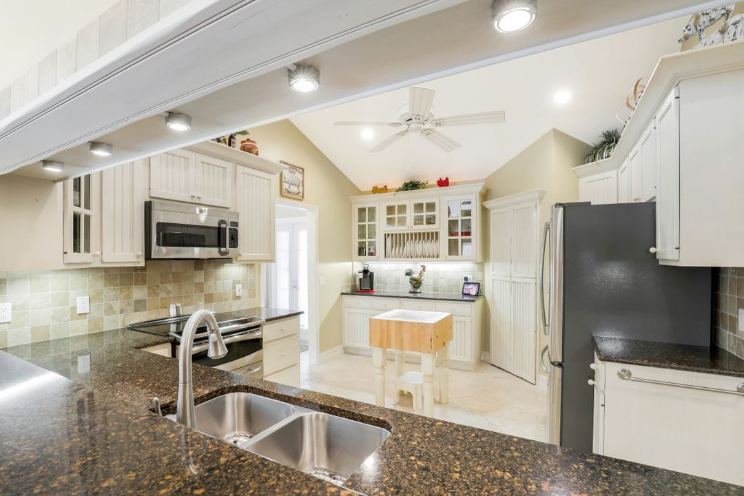 3163 Greenflower Ct, Bonita Springs, FL 34134