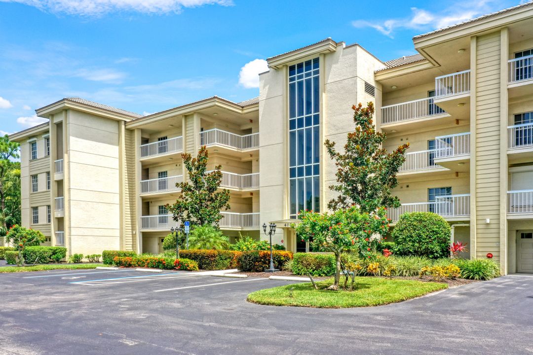 4130 Bayhead Dr #306, Bonita Springs, FL 34134