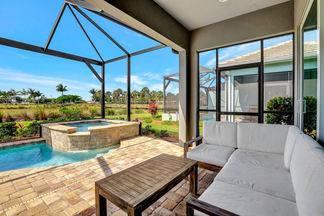 5778 Highbourne Dr, Naples, FL 34113