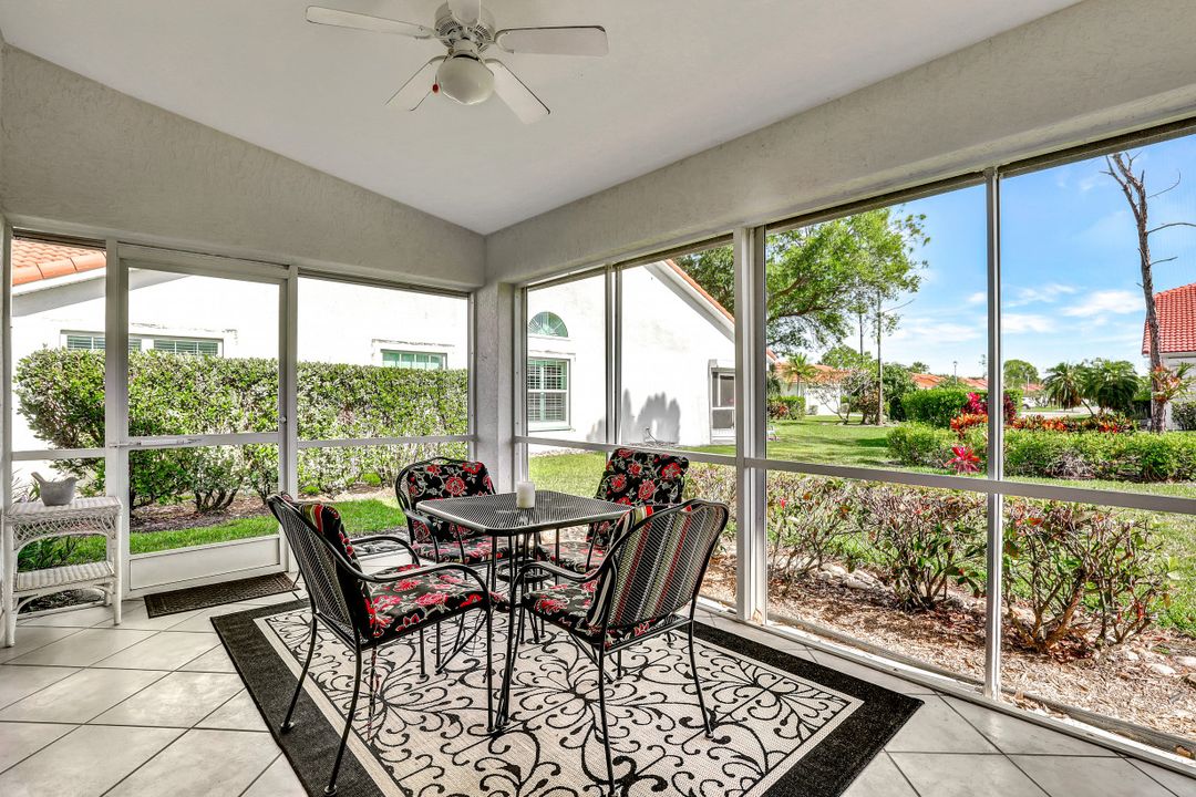 227 Melrose Pl, Naples, FL 34104