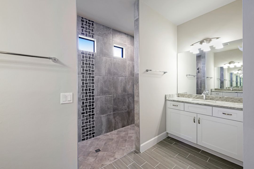 1810 SW 39th Terrace, Cape Coral, FL 33914