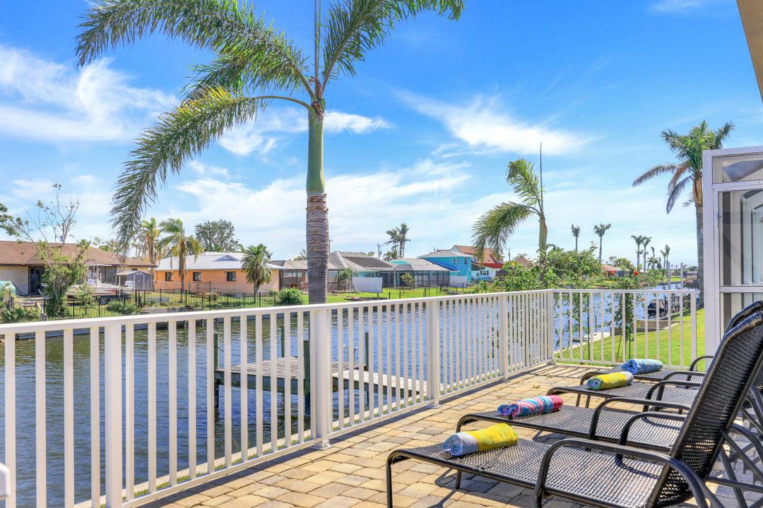 3317 SW 5th Pl, Cape Coral, FL 33914