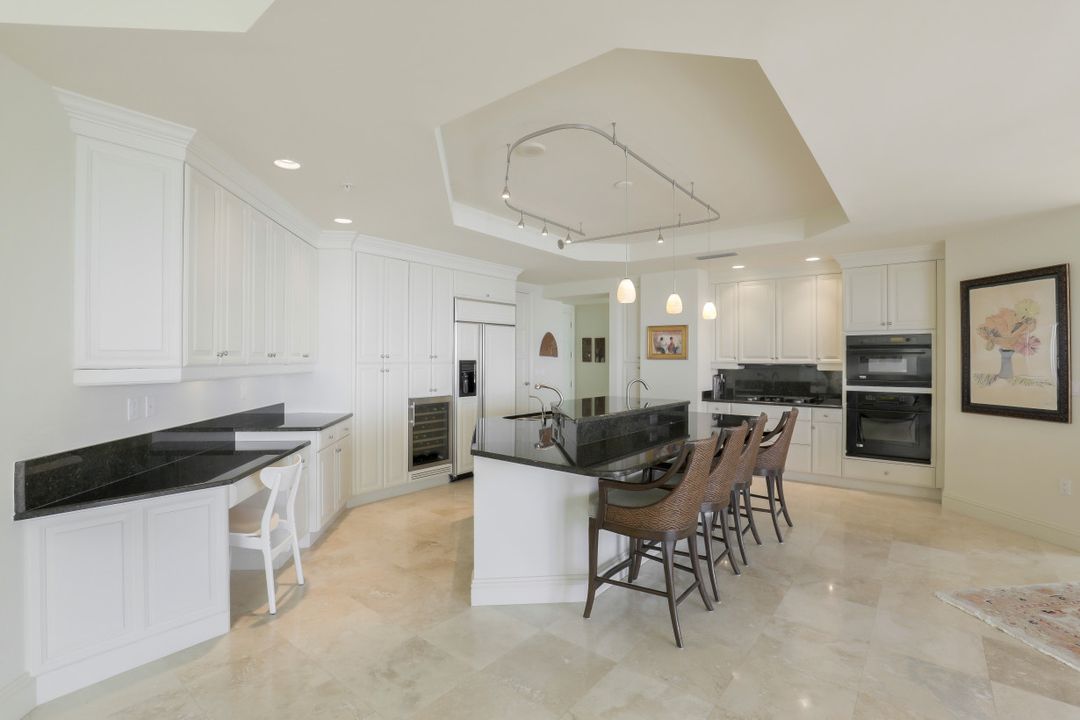 4931 Bonita Bay Blvd #2402, Bonita Springs, FL 34134